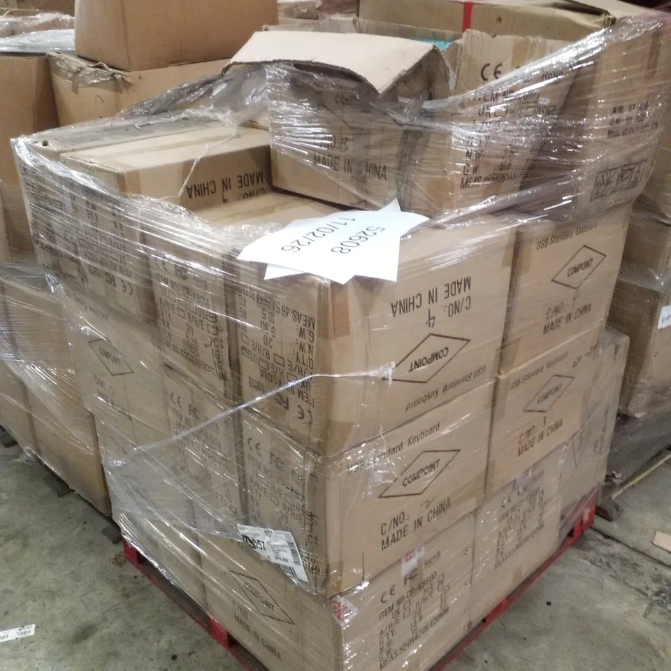 PALLET CONTAINING LARGE QUANTITY OF COMPOINT DESKTOP KEYBOARDS