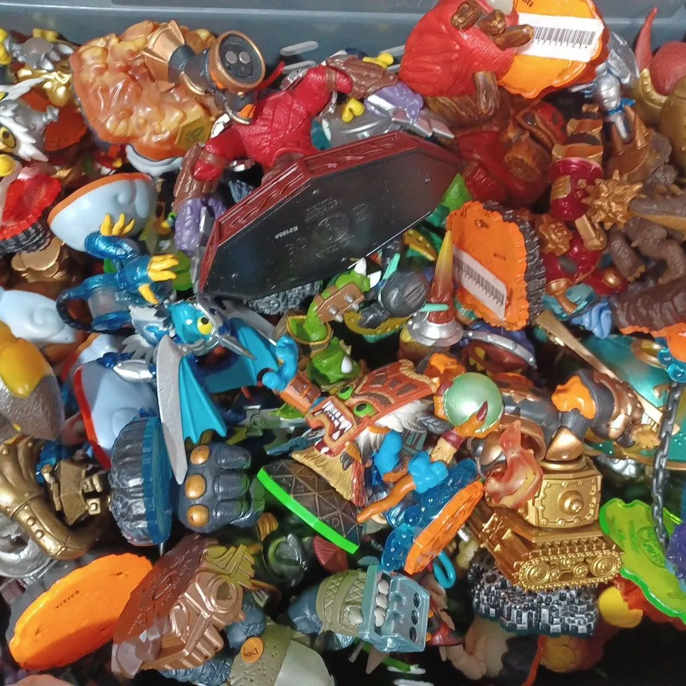 APPROXIMATELY 20 ASSORTED ACTIVISION SKYLANDERS FIGURES