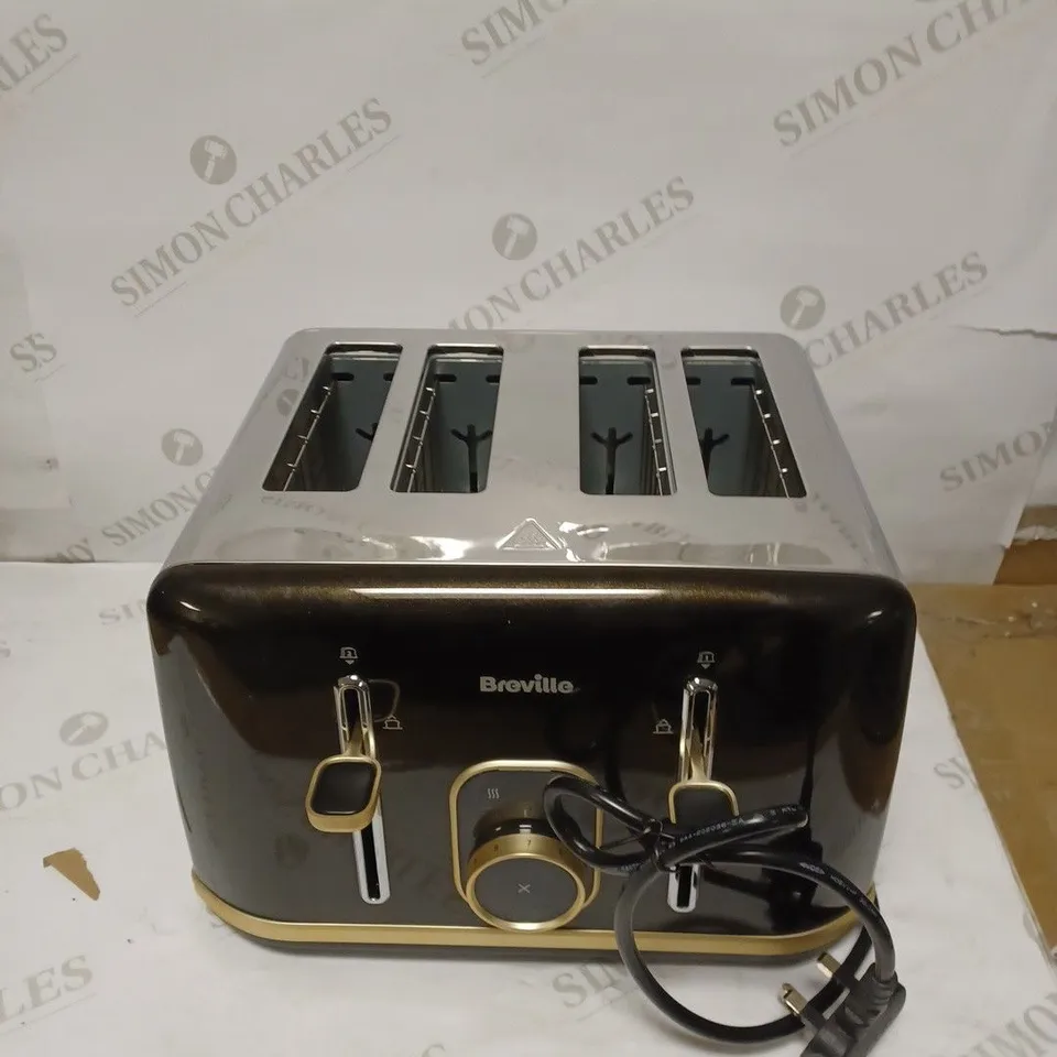 BREVILLE AURA 4 SLICE TOASTER