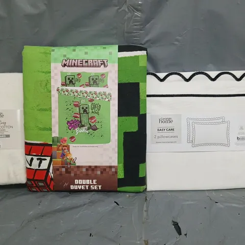 BOX OF APPROXIMATELY 10 ASSORTED BEDDING AND HOUSEHOLD ITEMS IN VARIOUS STYLES AND SIZES - COLLECTION ONLY