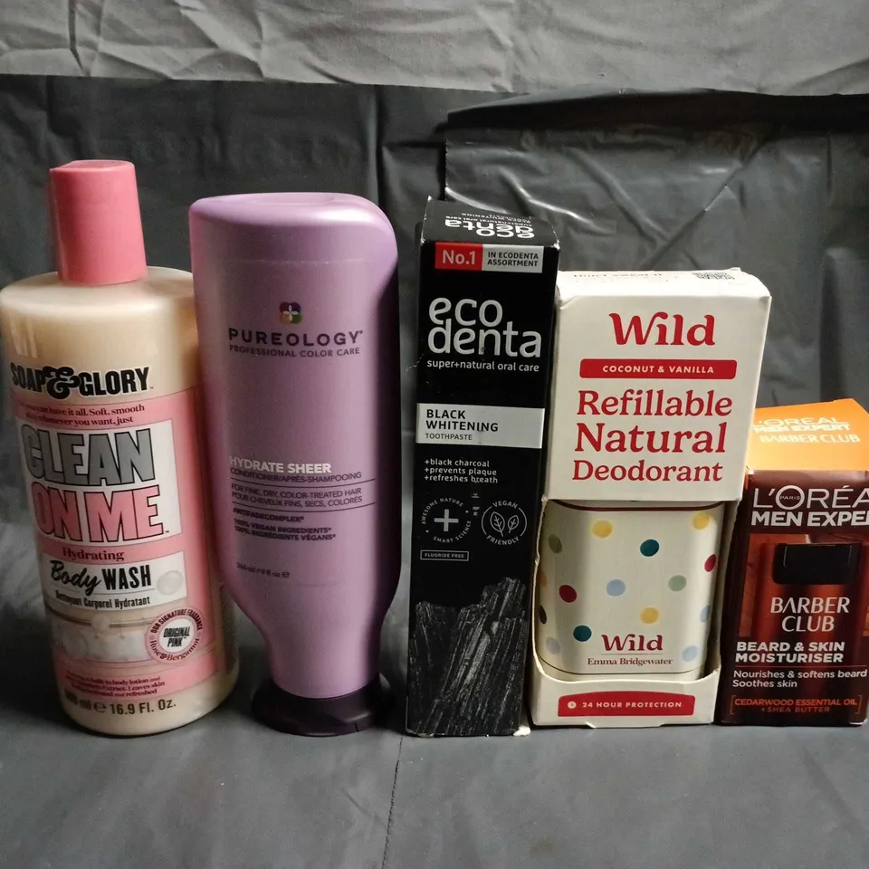 APPROXIMATELY 15 ASSORTED HEALTH & BEAUTY PRODUCTS TO INCLUDE SOAP AND GLORY, L'OREAL MEN AND DEODRANT