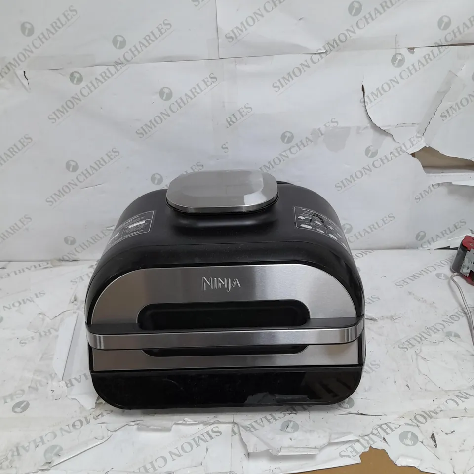 BOXED NINJA FOODI MAX HEALTH GRILL & AIR FRYER WITH AUTO IQ AG551UK