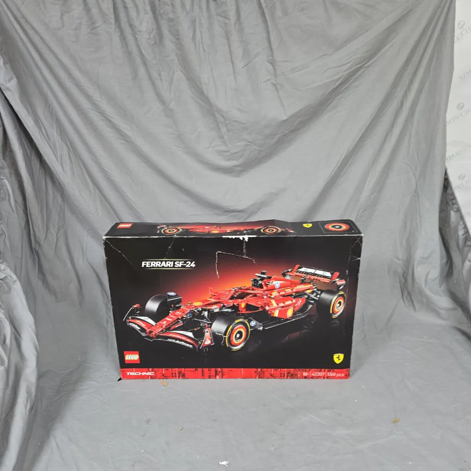 BOXED LEGO TECHNIC FERRARI SF-24 F1 CAR MODEL KIT 42207