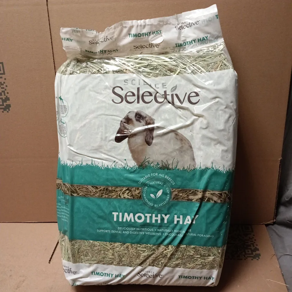 SCIENCE SELECTIVE TIMOTHY HAY ALL BREEDS RABBIT FOOD 1.5KG