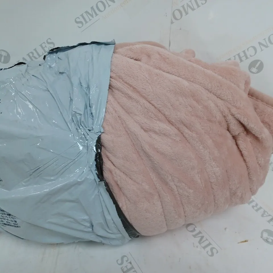 COZEE HOME HEATED BLANKET IN PINK