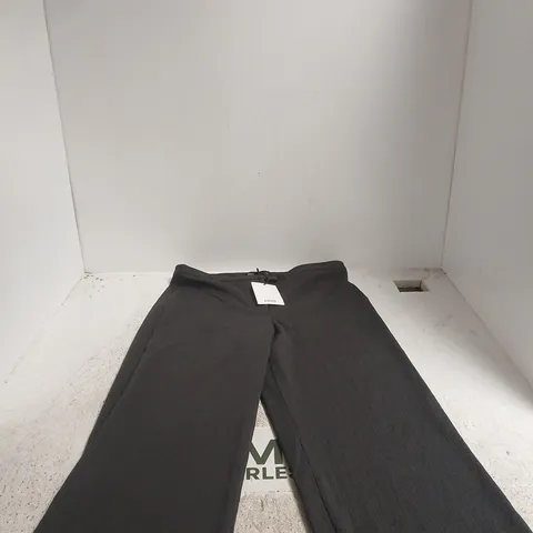 MNG DARK TROUSERS – UK L (EU L) MN G