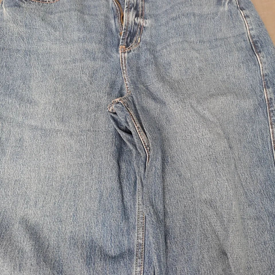 HOLLISTER BAGGY JEANS IN BLUE SIZE 29R