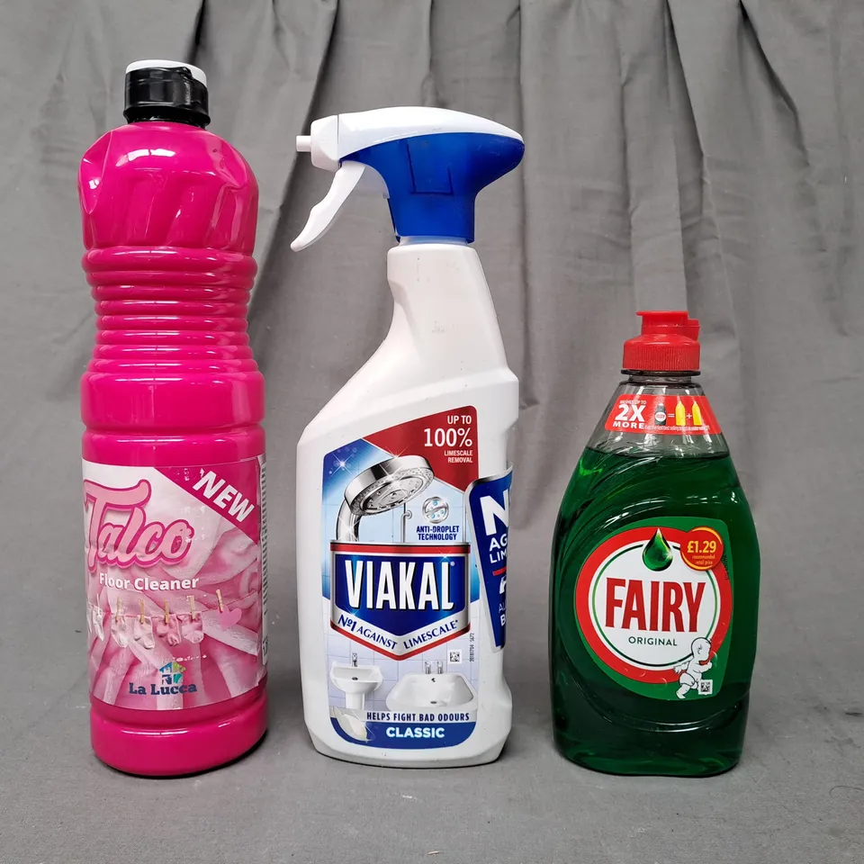APPROXIMATELY 10 ASSORTED HOUSEHOLD LIQUID ITEMS TO INCLUDE FLOOR CLEANER, FAIRY ORIGINAL, ETC - COLLECTION ONLY