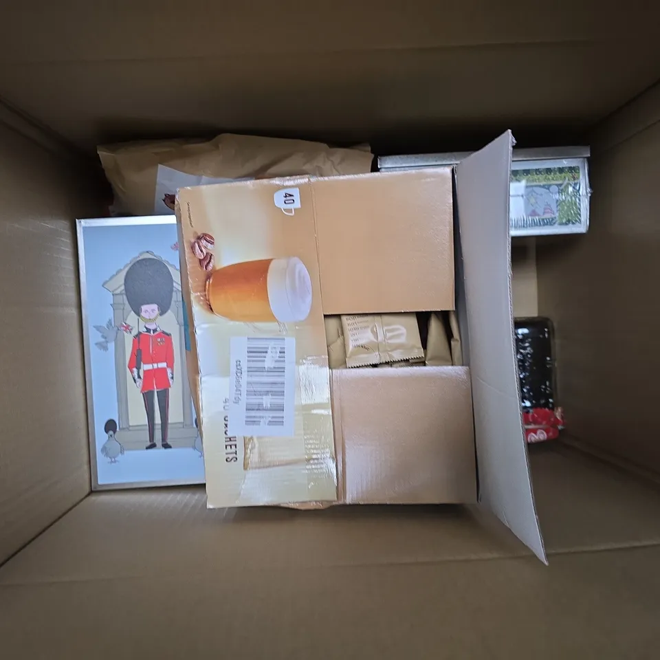 APPROXIMATELY 6 ASSORTED FOOD & DRINKS ITEMS TO INCLUDE CHILLI SAUCE MAKING KIT, VANILLA ICED BISCUITS, NESCAFE LATTE, ETC