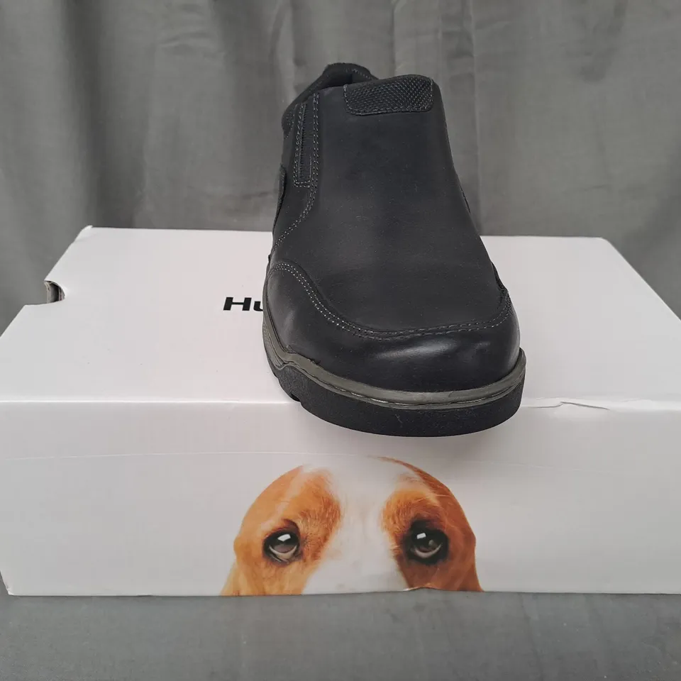 BOXED PAIR OF HUSH PUPPIES JASPER SHOES IN BLACK UK SIZE 7