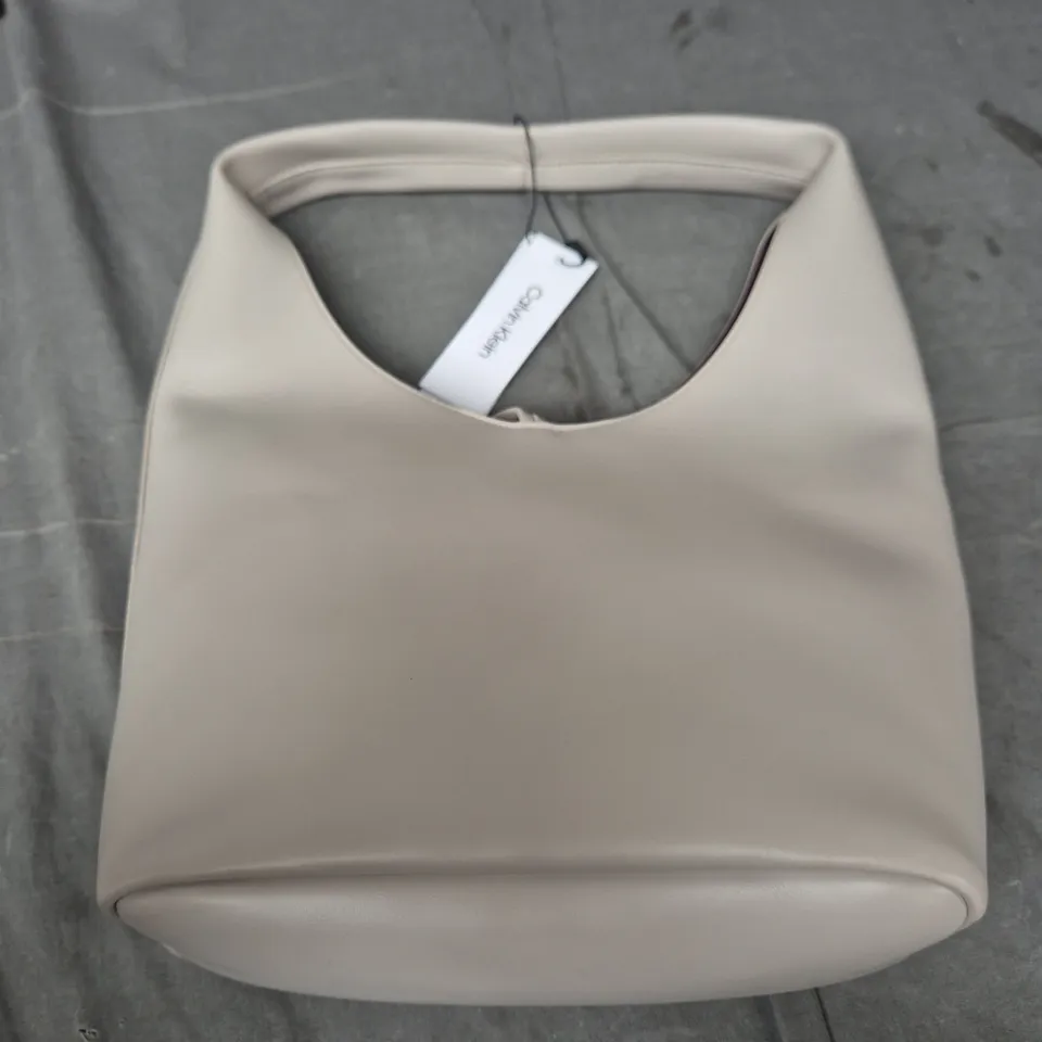CALVIN KLEIN HANDBAG – BEIGE / NUDE, ONE SIZE (OS)