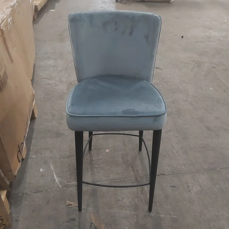 BOXED DANETTI SERENA LIGHT BLUE VELVET BAR STOOL