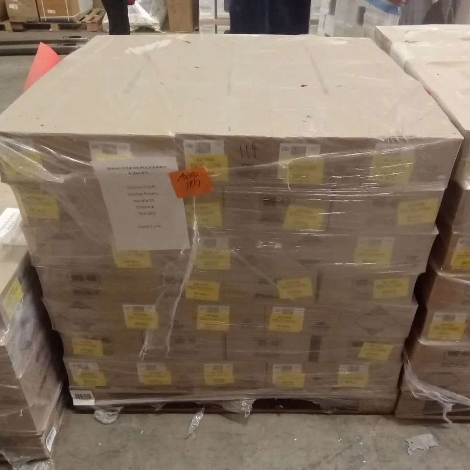 PALLET TO CONTAIN APPROXIMATELY 119 BOXES OF WD-40 HIGH PERFORMANCE SILICONE LUBRICANT ARESOL, 50ml PER BOTTLE - SAMPLES // APPROX 30 BOTTLES PER BOX