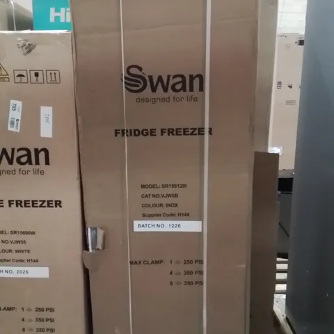 BOXED SWAN SR156120I 55CM WIDE, TOTAL NO FROST, 50/50 SPLIT FRIDGE FREEZER - INOX