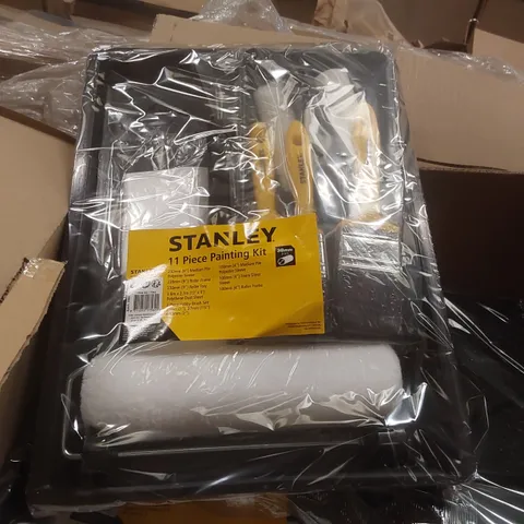 PALLET TO CONTAINING A VERY LARGE QUANTITY OF STANLEY 11 PIECE PAINTING SETS