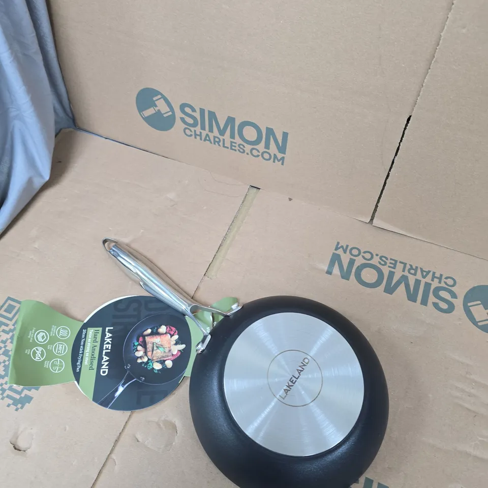 LAKELAND 20CM HARD ANODISED NON-STICK FRYING PAN