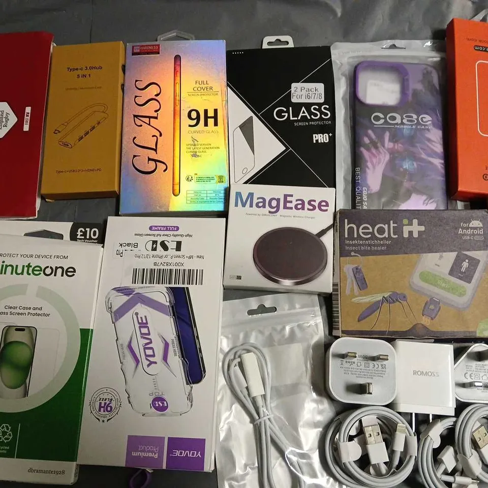 LOT OF ASSORTED MOBILE PHONE ACCESSORIES TO INCLUDE CASES, SCREEN PROTECTORS AND CHARGERS