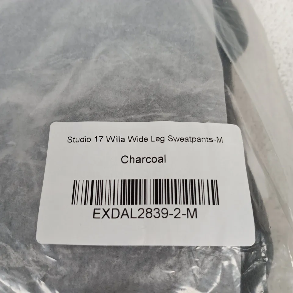 WHITE FOX STUDIO 17 WILLA WIDE LEG SWEATPANTS – CHARCOAL, UK SIZE M