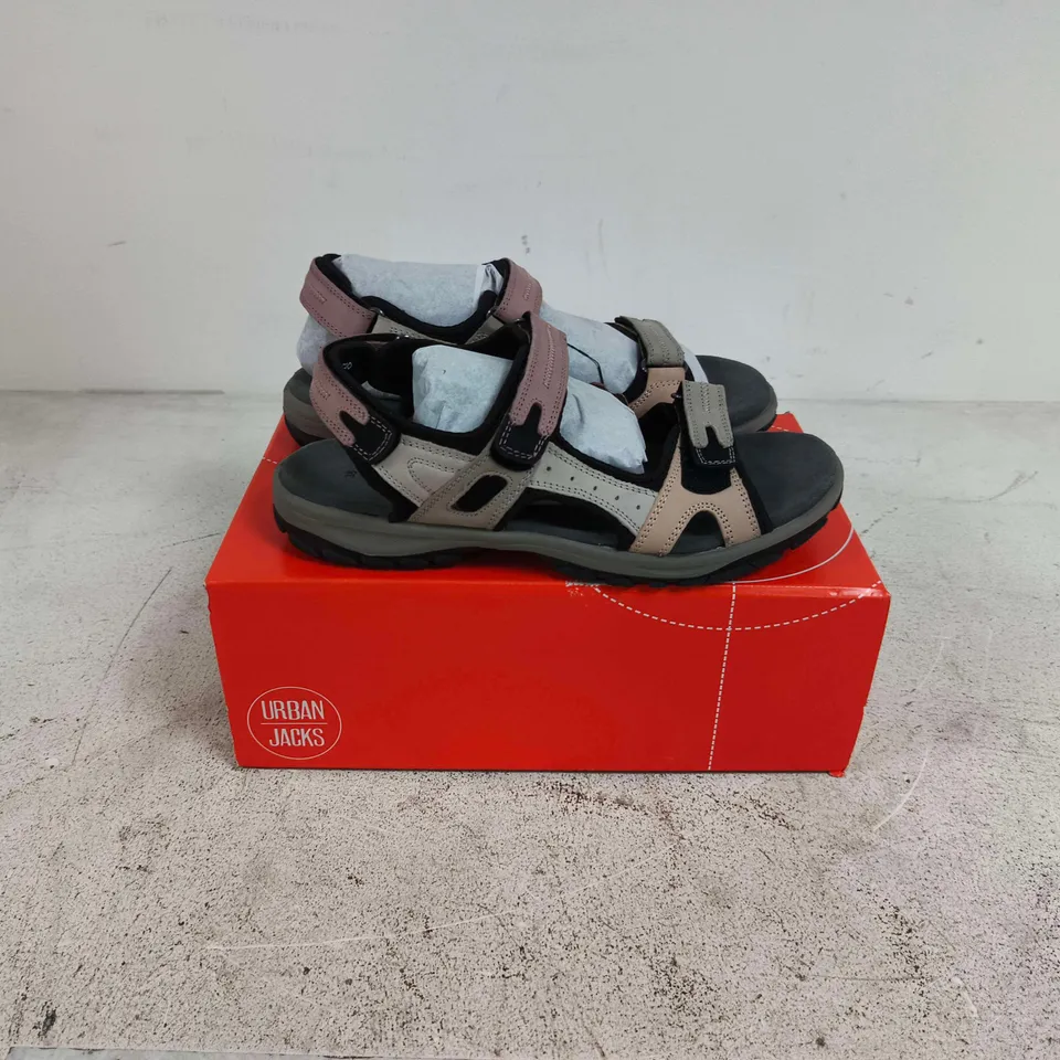 BOXED PAIR OF URBAN JACKS MANDY SHOES IN PINK/BLACK - SIZE 38