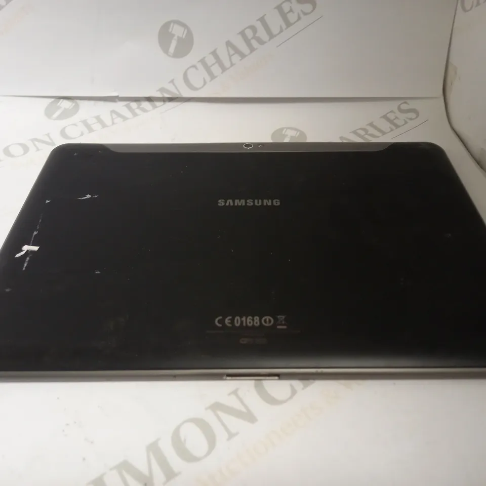 SAMSUNG GALAXY TAB GT-P7510