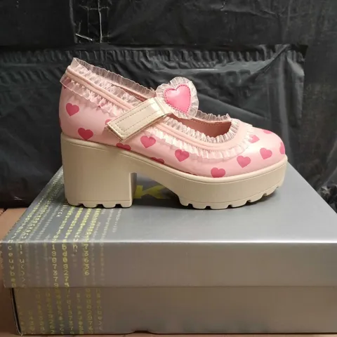 KOI MELANIE SWEETHEART MARY JANE SHOES PINK SIZE 3