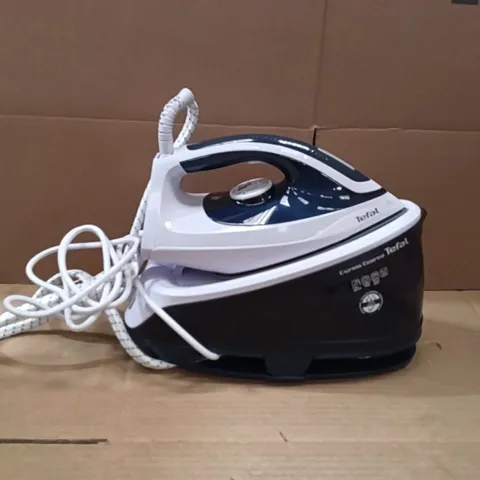 BOXED TEFAL EXPRESS ESSENTIAL STEAM IRON SV6116G0
