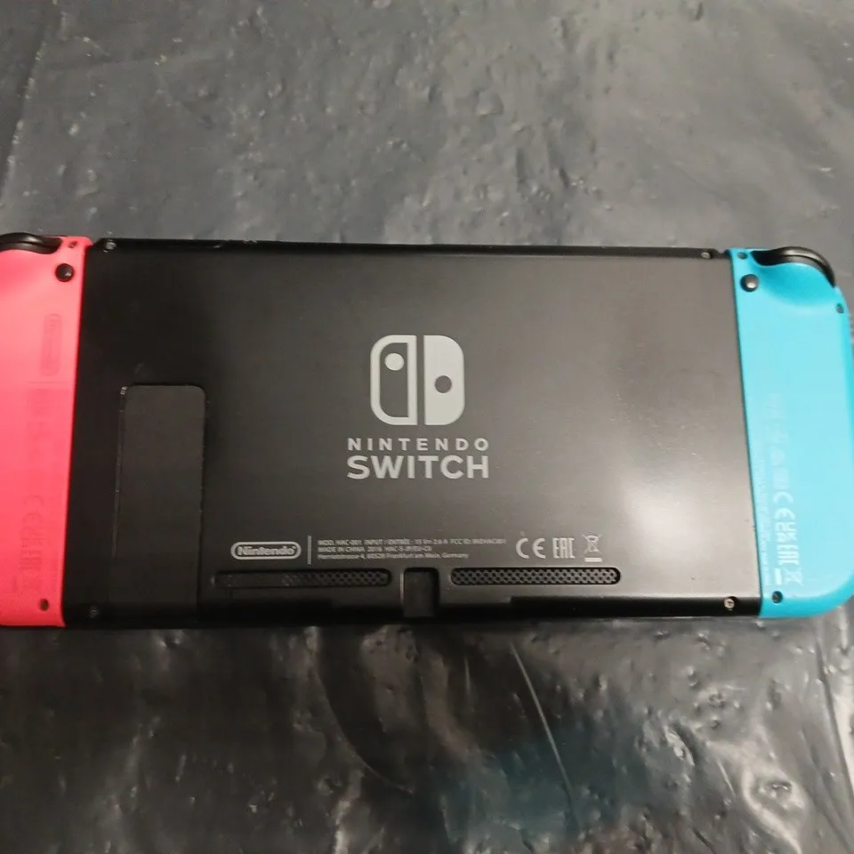 NINTENDO SWITCH CONSOLE WITH NEON BLUE & NEON RED JOY-CONS – BOXED
