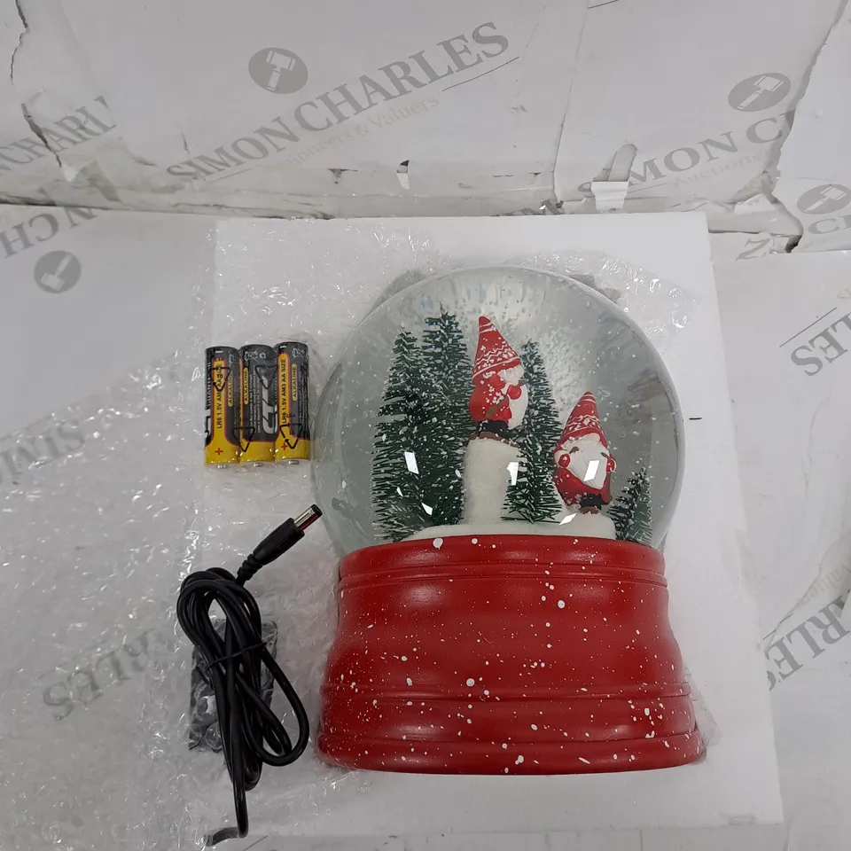 SANTA EXPRESS CHRISTMAS CHARACTER MUSICAL WATER SPINNER