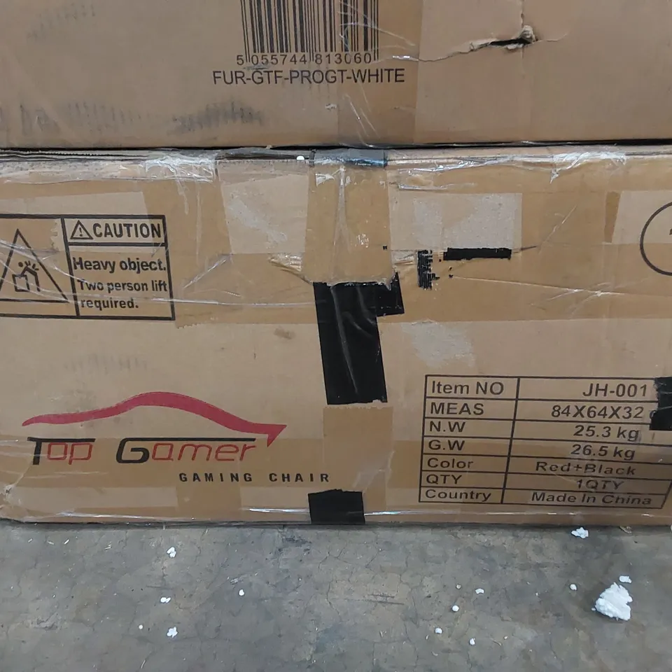 BOXED GAMING CHAIR - RED/BLACK (1 BOX)