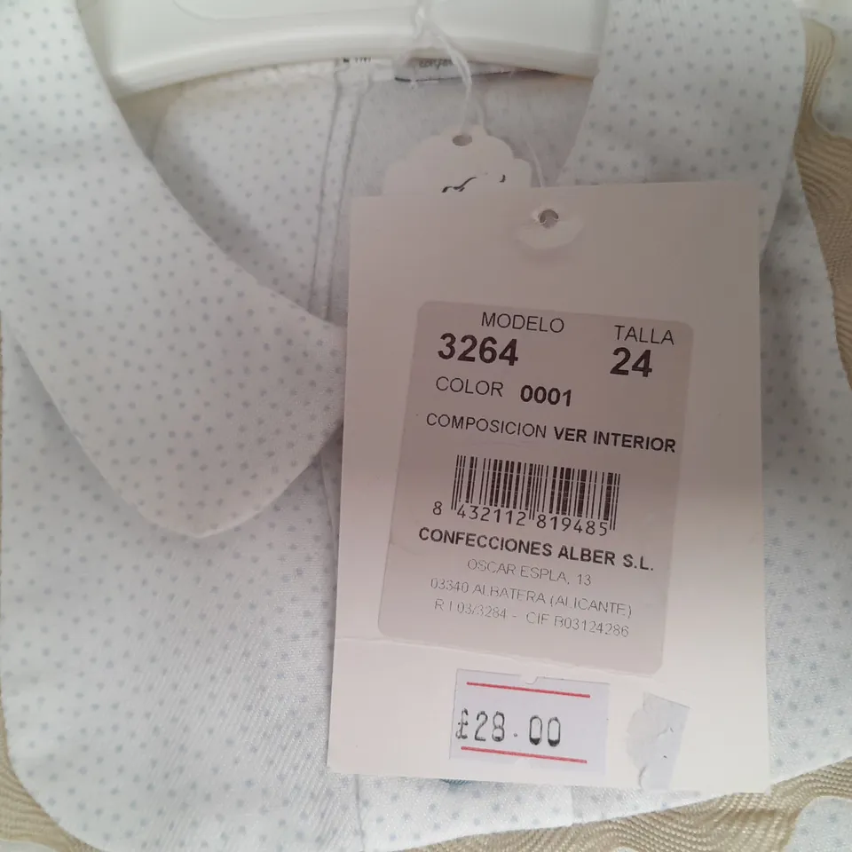 5 ASSORTED CONFECCIONES ALBER KIDS CLOTHING IN SIZES 18 MONTHS, 24 MONTHS