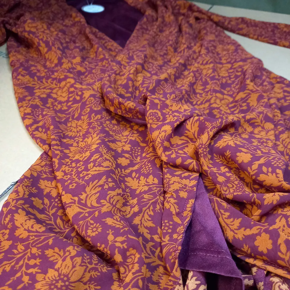 APRICOT RUST FLORAL PRINT WRAP AROUND DRESS - SIZE 16