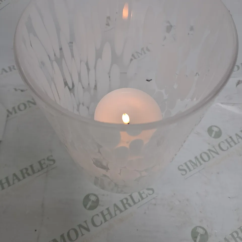 JM BY JULIEN MACDONALD HURRICANE VASE AND WAX LED CANDLE