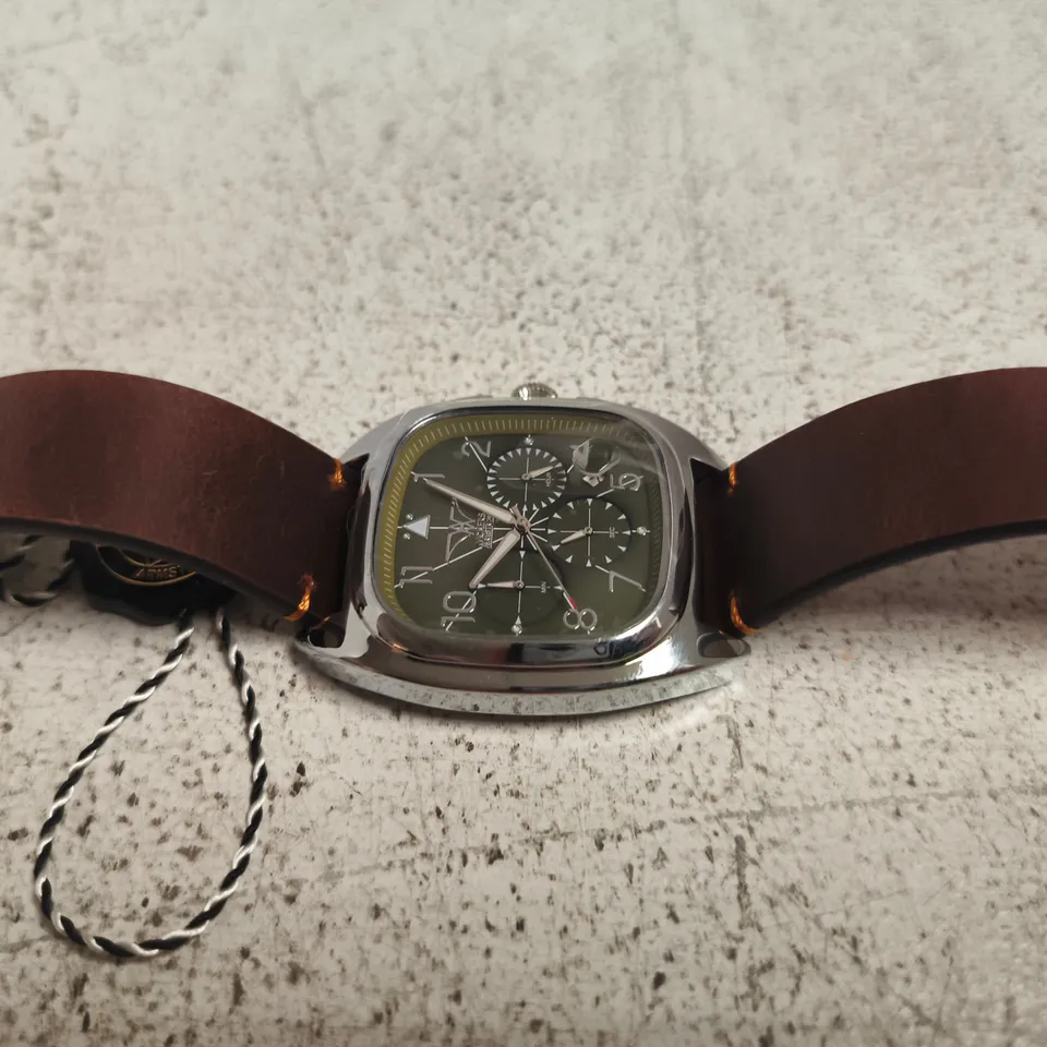VICKERS ARMSTRONGS CHRONOGRAPH WRISTWATCH – GREEN DIAL, BROWN LEATHER STRAP