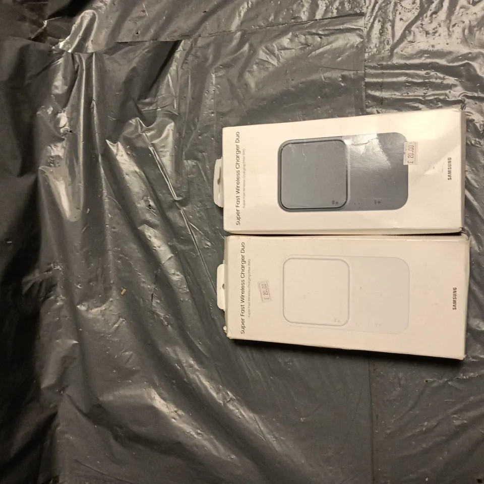 2X SAMSUNG FAST WIRELESS CHARGERS
