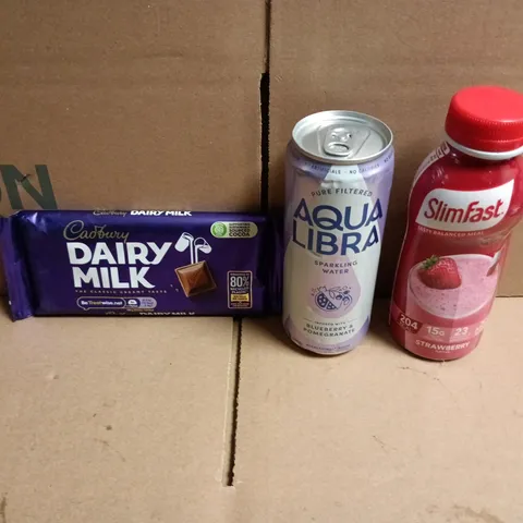 APPROXIMATELY 12 ASSORTED FOOD AND DRINKS ITEMS TO INCLUDE - DAIRY MILK BAR, AQUA LIBRE FLAVOURED SPARKLING WATER, SLIM FAST STRAWBERRY SHAKE ETC 