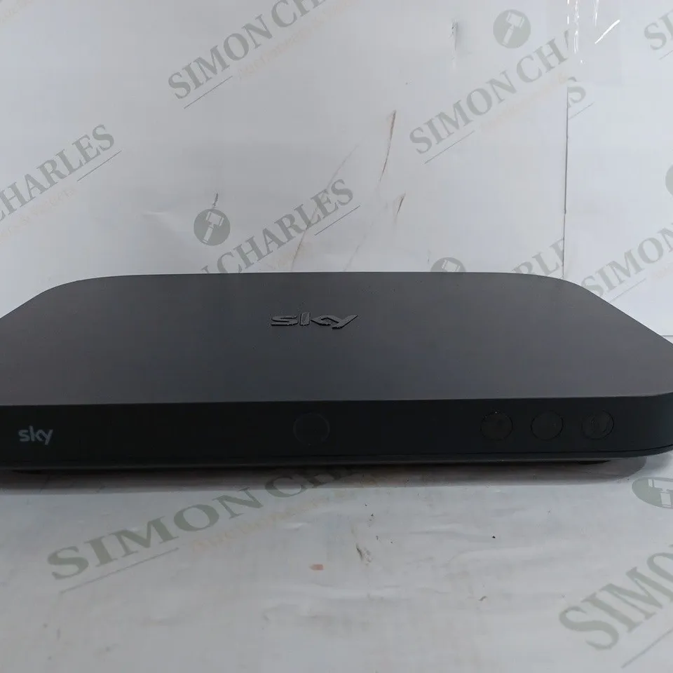 SKY Q BOX MODEL ES130 WITH 1 TBYTE HARD