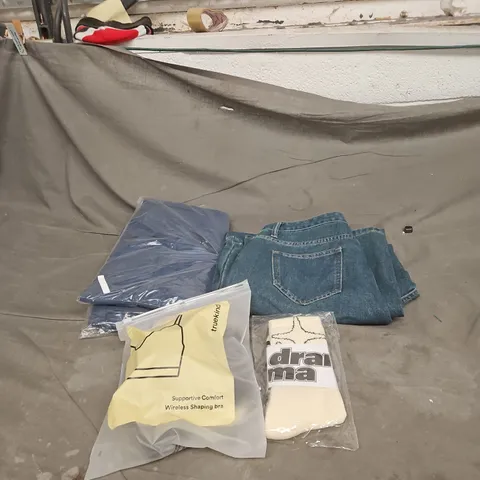 BOX OF APPROXIMATELY 20 ASSORTED CLOTHING ITEMS TO INCLUDE JEANS, DENIM SMOCK DRESS, SOCKS, SHAPING BRA ETC