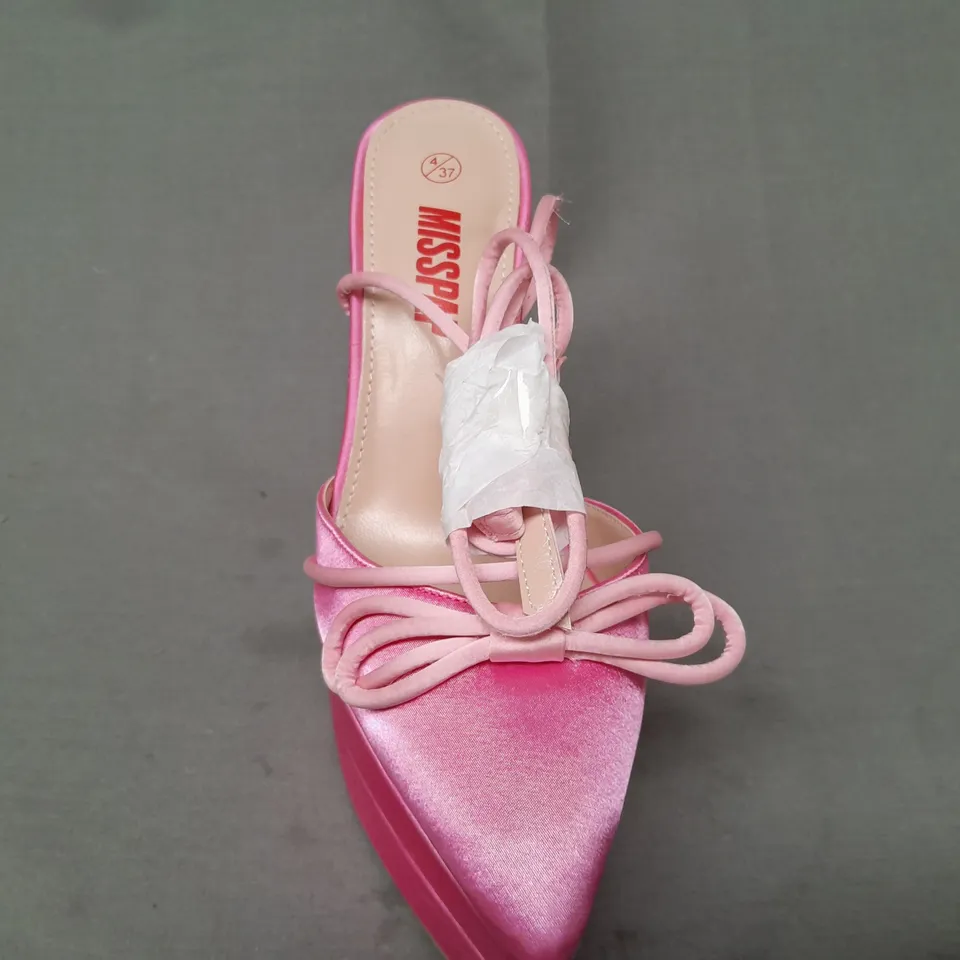 BOXED PAIR OF MISSPAP SATIN BOW DETAIL PLATFORM POINTED TOE HIGH HEELS IN PINK SIZE 4