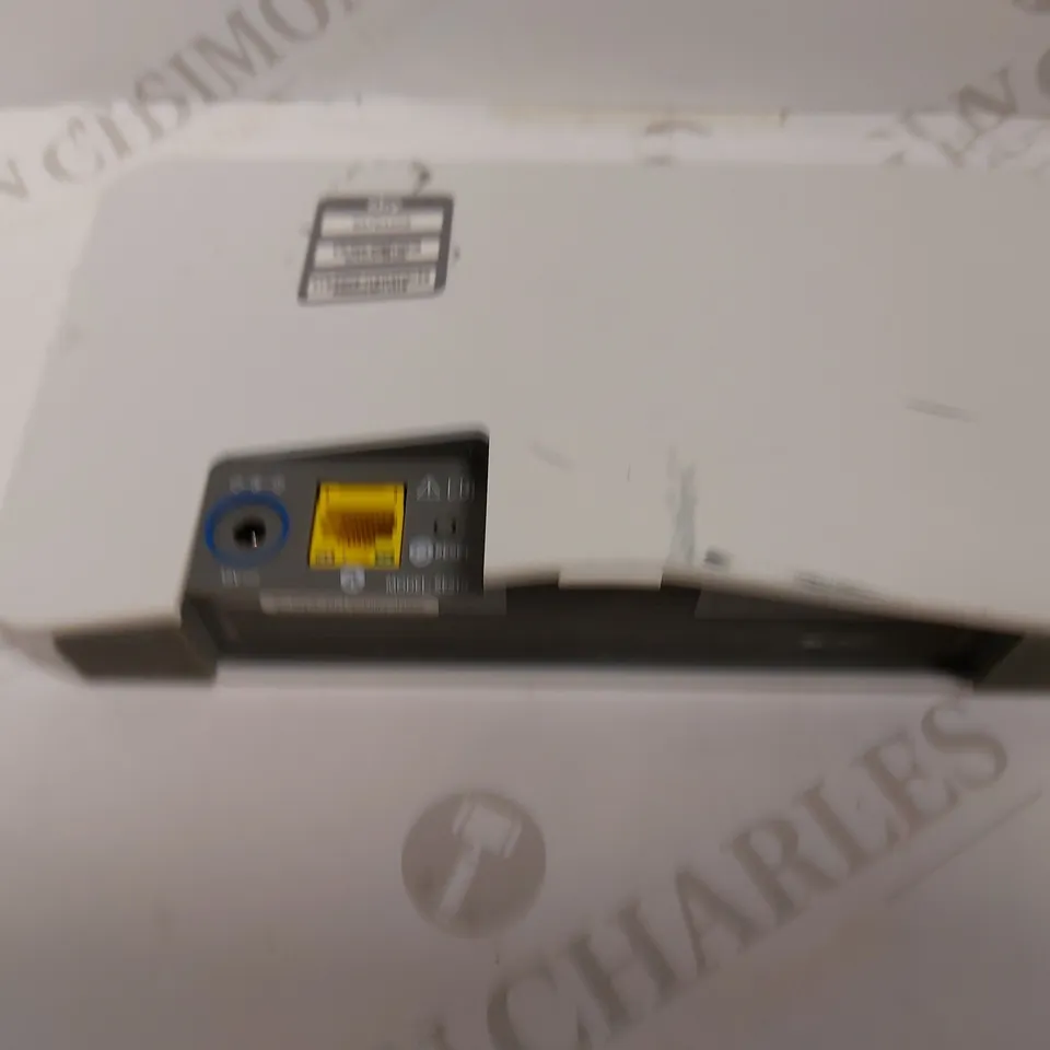 SKY Q WIFI BOOSTER - SE210 