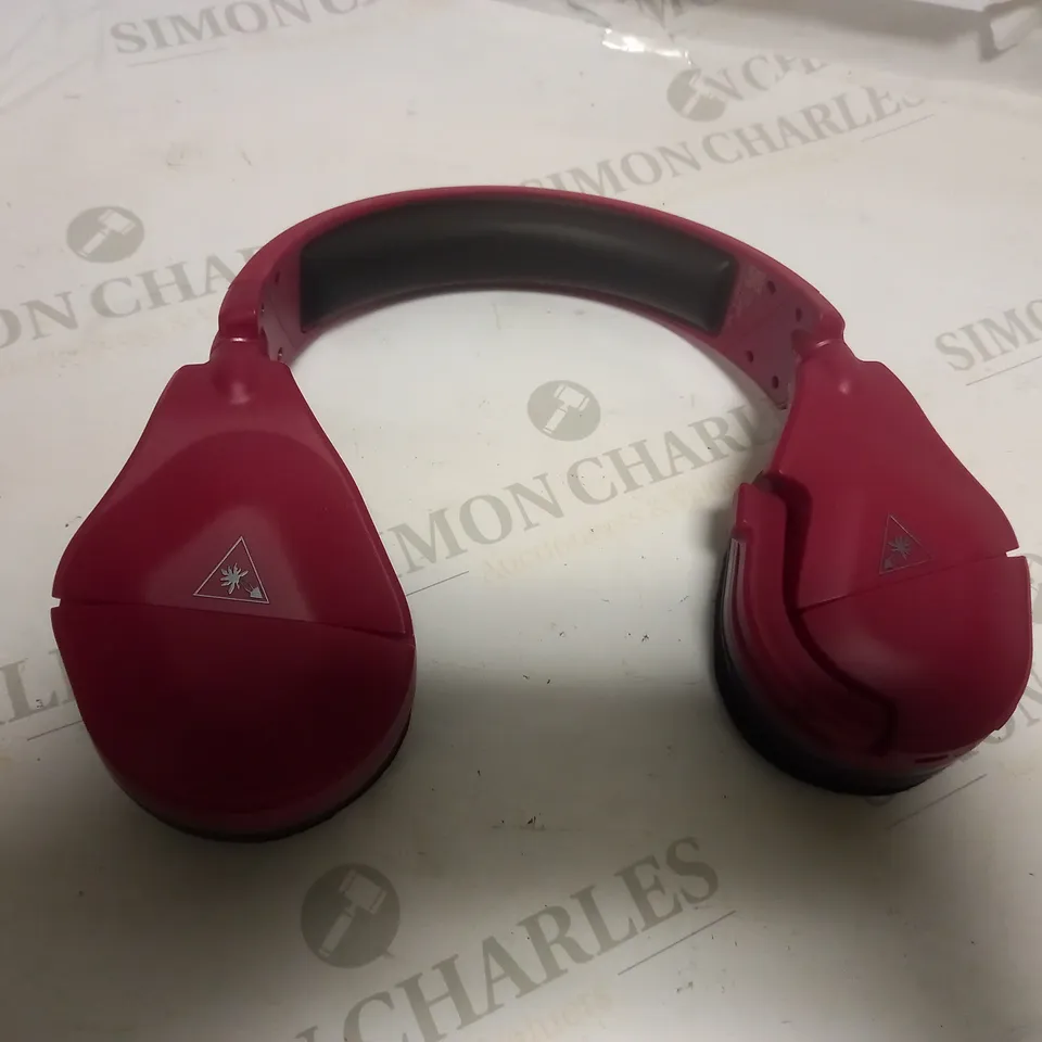 TURTLE BEACH STEALTH 600 GEN 2 MAX WIRELESS XBOX HEADSET, RED