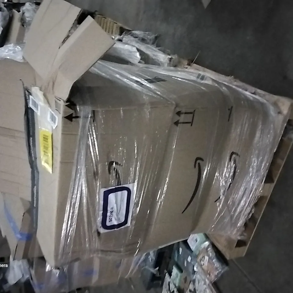PALLET OF ASSORTED ITEMS INCLUDING VINYL COASTER, MOKO VELVET PILLOW CASE, LITTLE HOME A5 DAILY DATED PLANNER MINT GREEN, ANECO VINYL TRANSFER TAPE, SMAL,TRASH BAGS, SEA TEAMS PANDA BAG