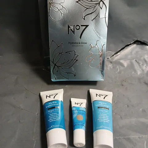 N07 HYDRATE & GLOW COLLECTION