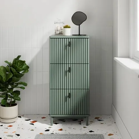 BOXED ELSIE 3 DRAWER CHEST - LILYPAD (1 BOX)