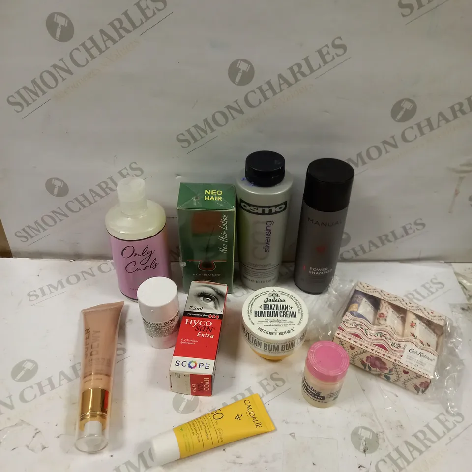 BOX OF APPROXIMATELY 20 ASSORTED HEALTH AND BEAUTY PRODUCTS TO INCLUDE BRAZILIAN BUM BUM CREAM, MANUAL POWER SHAMPOO, EYLURE BROW WAX STRIPS ETC 