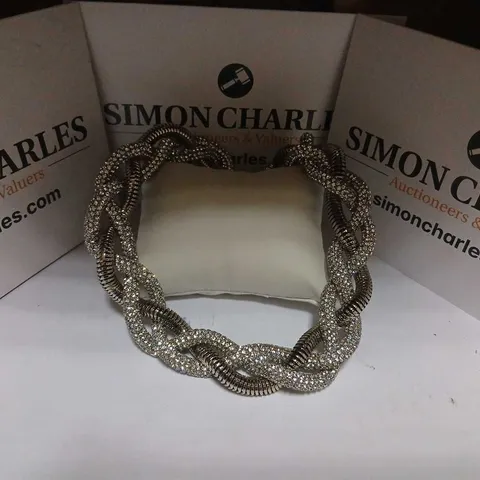 MALIKA STATEMENT PLAITED NECKLACE