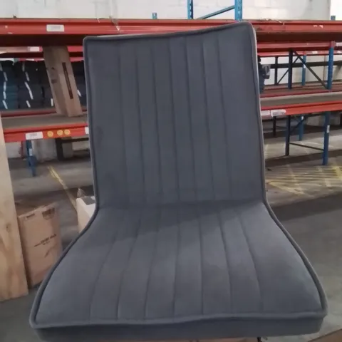 BOXED SET OF 4 GREY FABRIC UPHOLSTERED SIDE/DINING CHAIRS