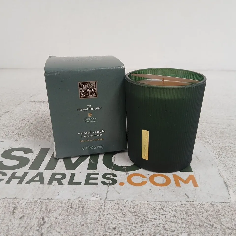 RITUALS THE RITUAL OF JING SCENTED CANDLE – DARK GREEN JAR, BOXED 290G