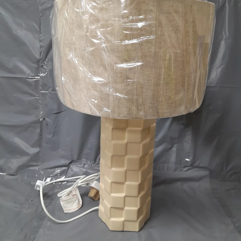 CHECKER BOARD CERAMIC TABLE LAMP - COLLECTION ONLY