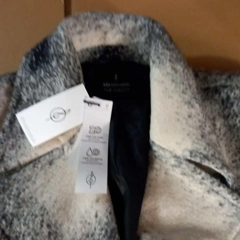 STRADIVARIUS WOOL COAT - EUR XS
