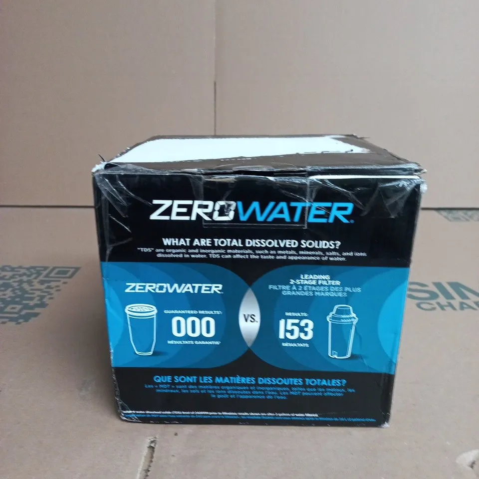 ZEROWATER WATER FILTER CUPS WITH REPLACEMENT FILTER – WHITE WITH BLUE TRIM (BOXED)